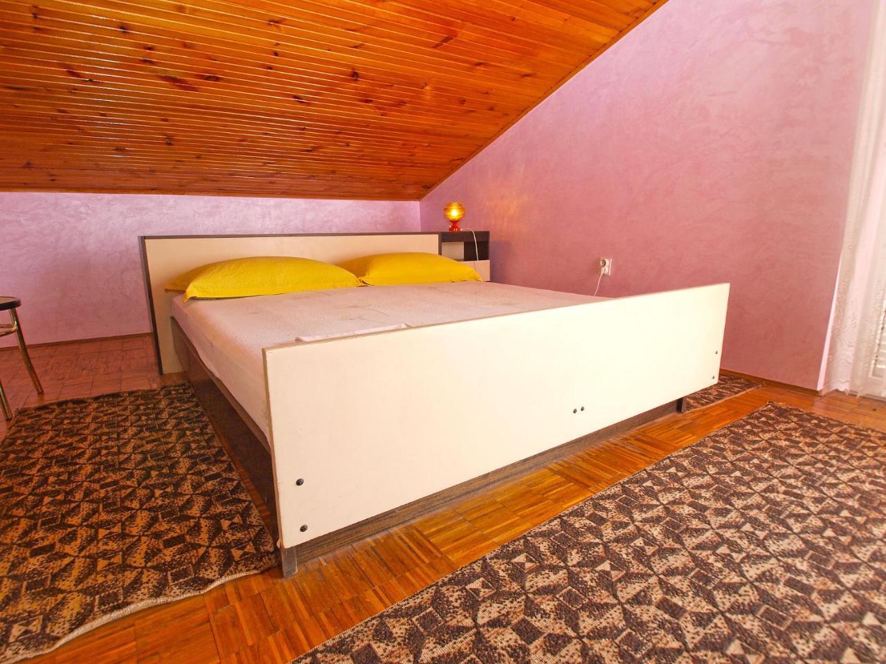 Rooms Antun 1238 Medulin Buitenkant foto