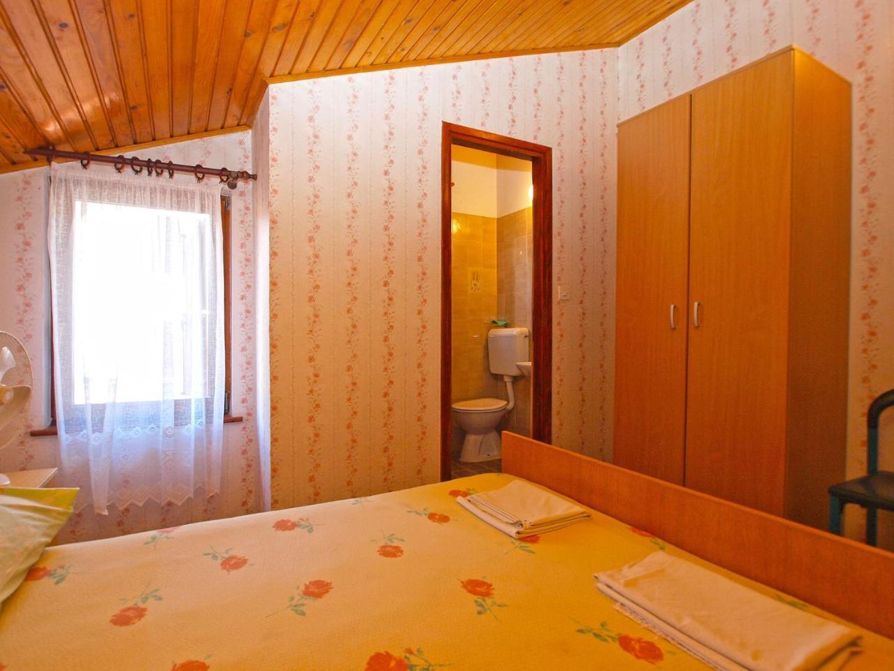 Rooms Antun 1238 Medulin Buitenkant foto