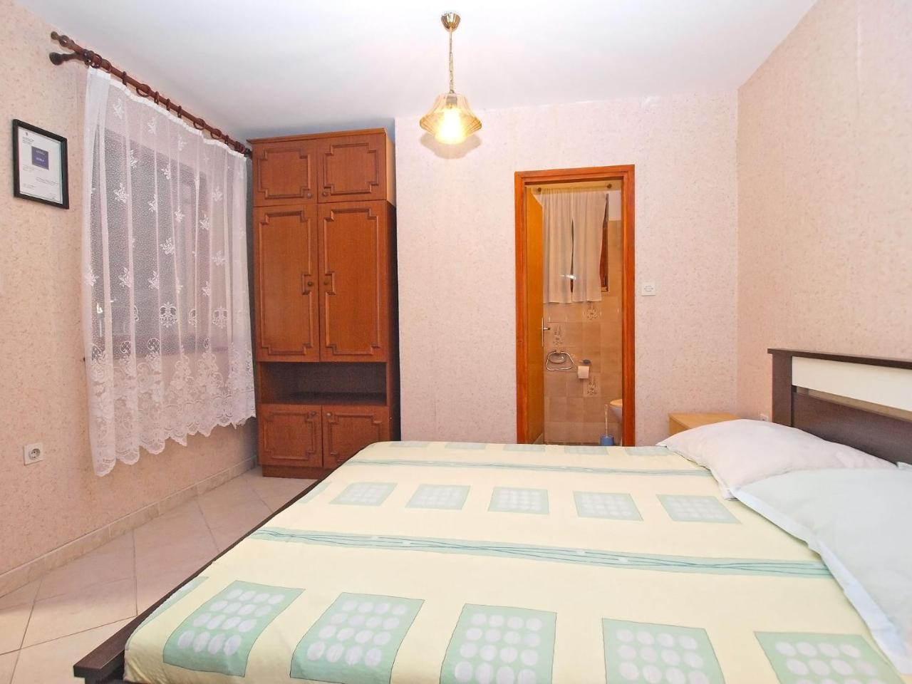 Rooms Antun 1238 Medulin Buitenkant foto