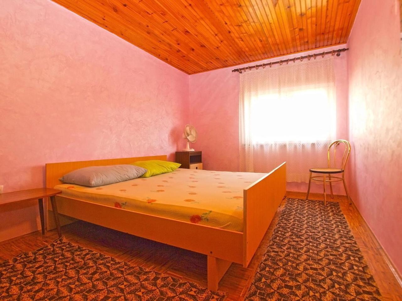 Rooms Antun 1238 Medulin Buitenkant foto