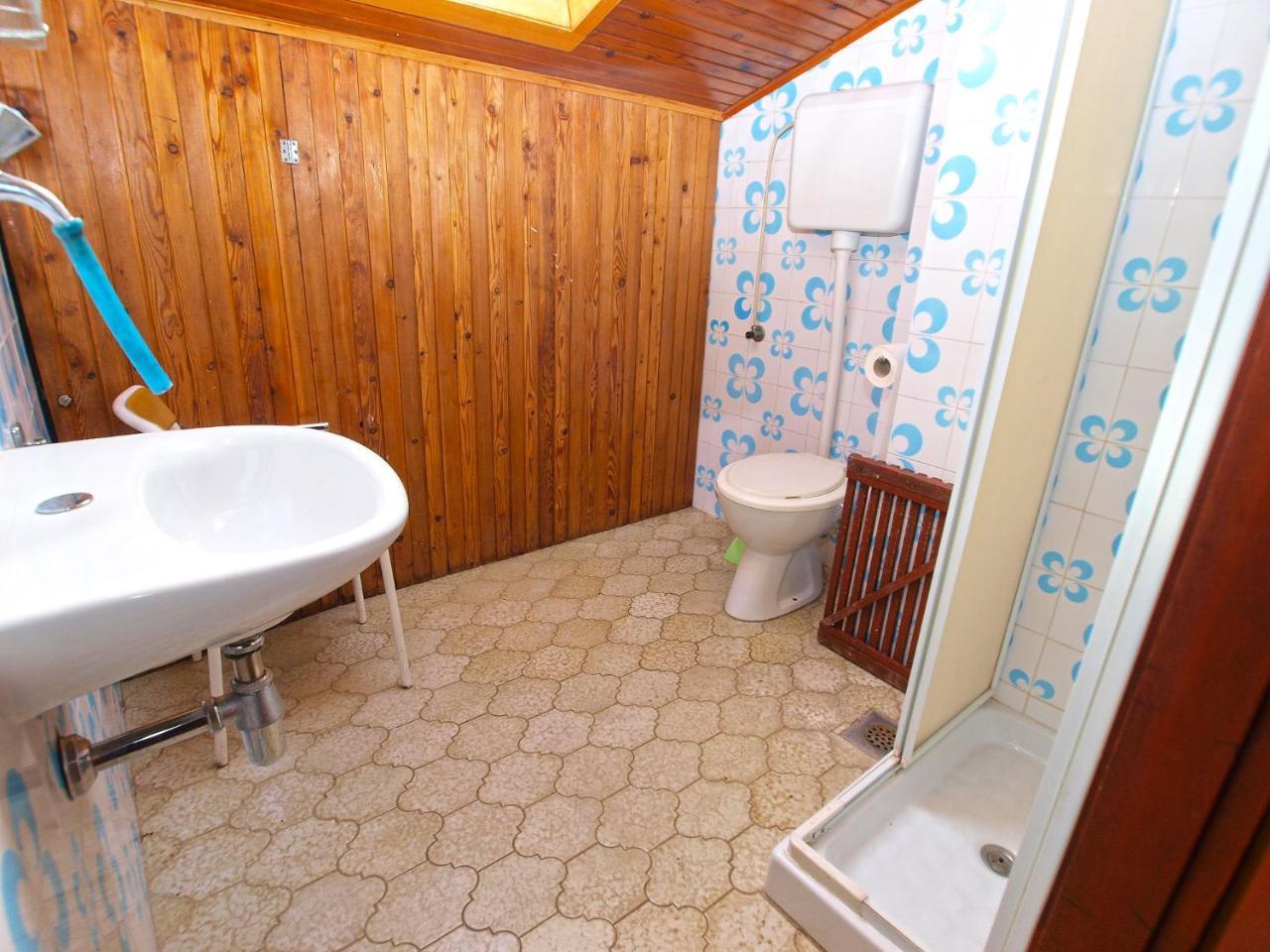 Rooms Antun 1238 Medulin Buitenkant foto