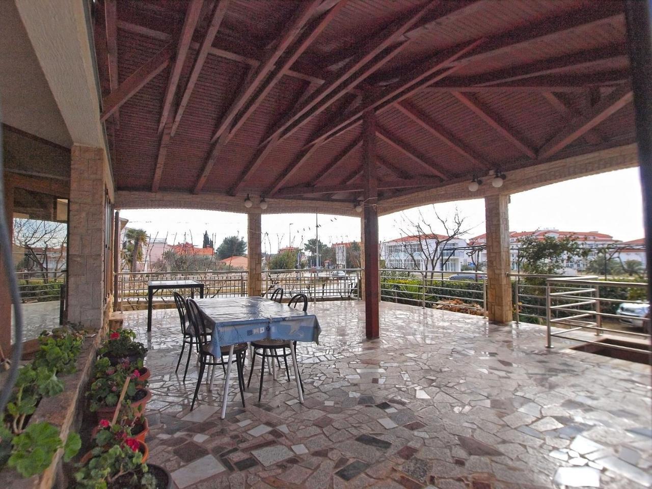 Rooms Antun 1238 Medulin Buitenkant foto
