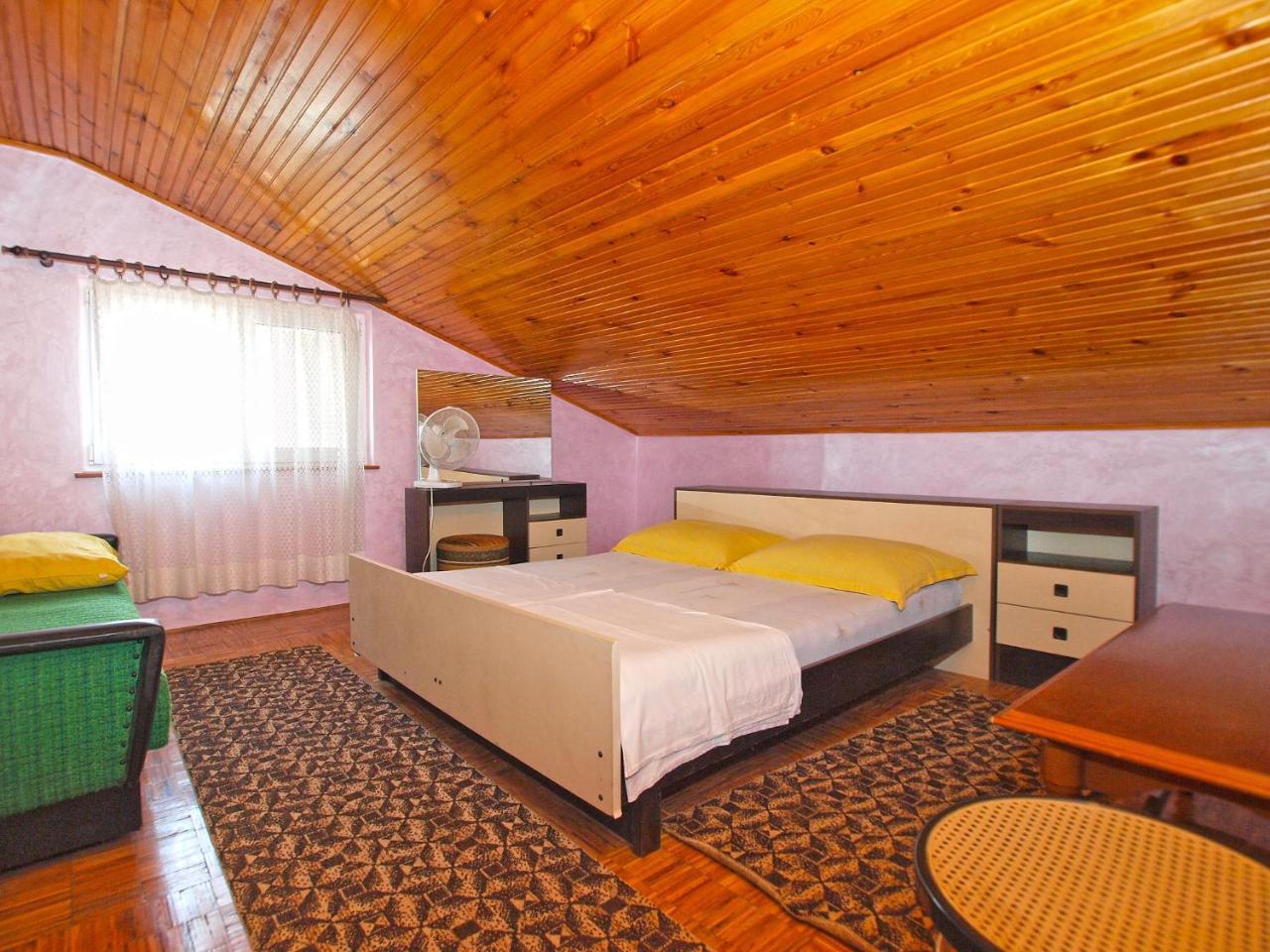 Rooms Antun 1238 Medulin Buitenkant foto
