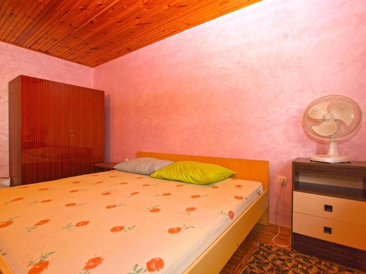 Rooms Antun 1238 Medulin Buitenkant foto