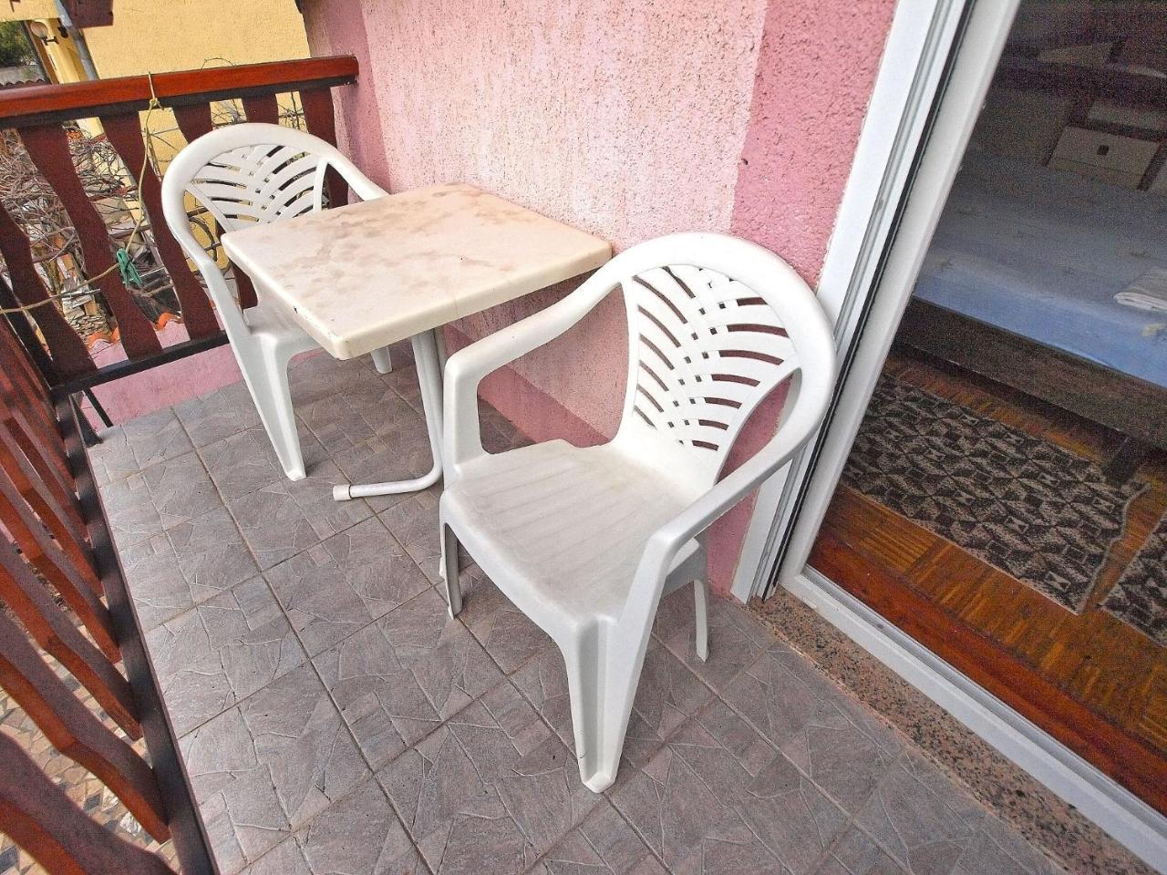 Rooms Antun 1238 Medulin Buitenkant foto