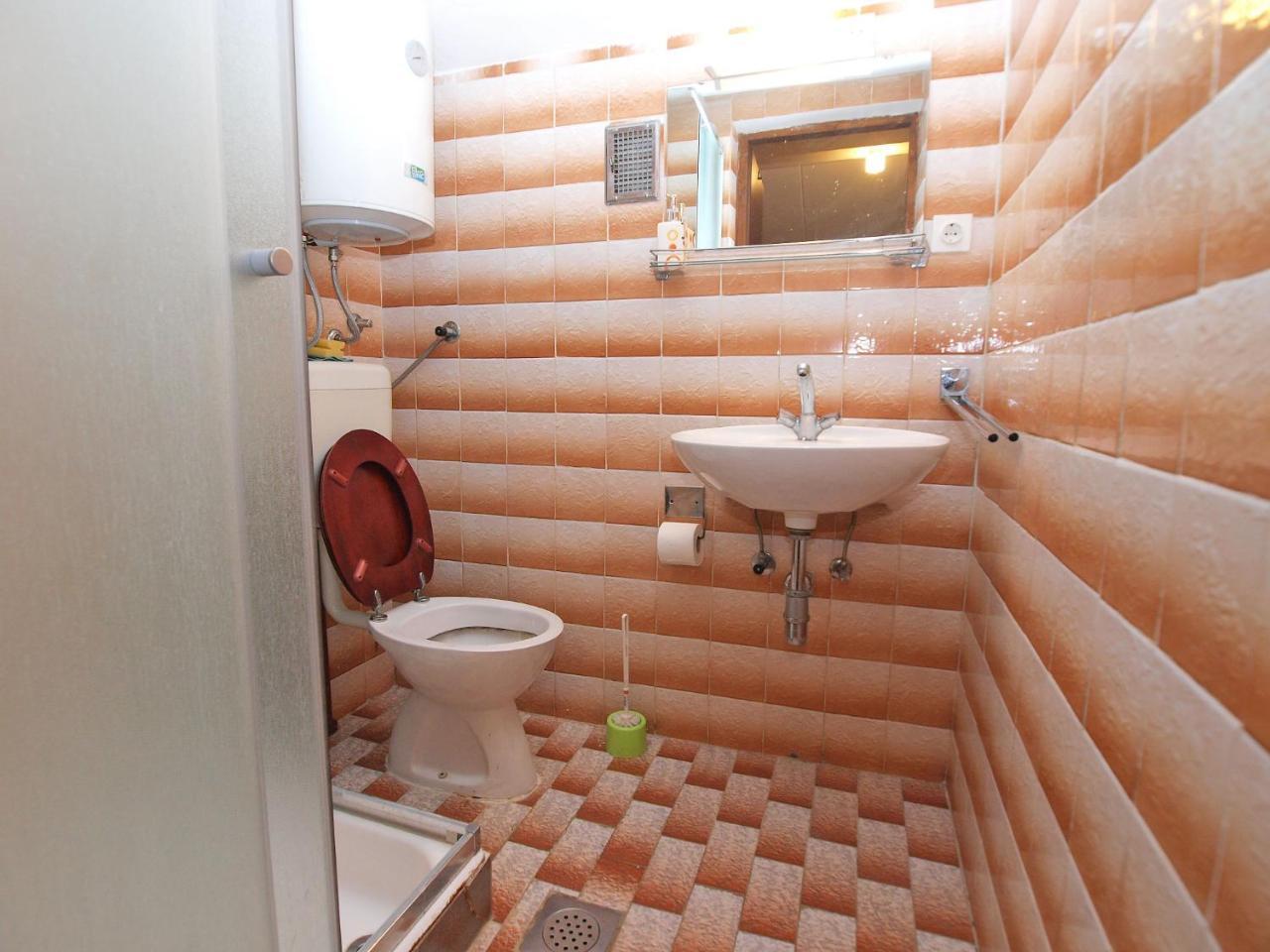 Rooms Antun 1238 Medulin Buitenkant foto